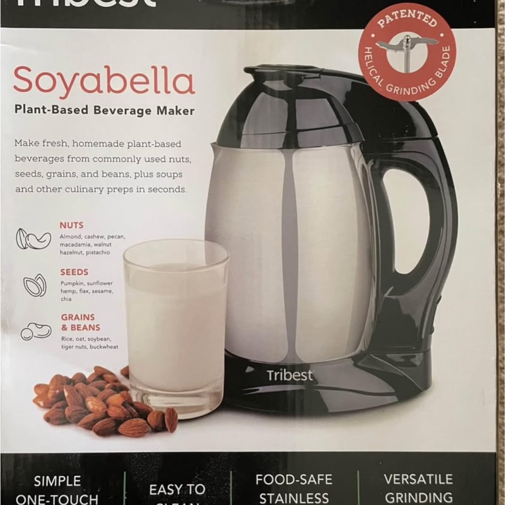Tribest Soyabella Beverage Maker - Black and Silver